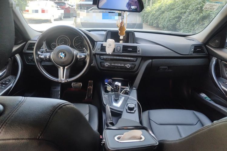 Used BMW 3 Series 2013 316i Active Edition Center Console