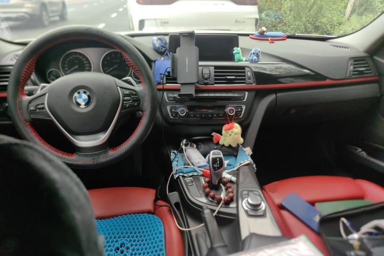 Used BMW 3 Series 2013 Restyled 320i Sport Design Package Center Console