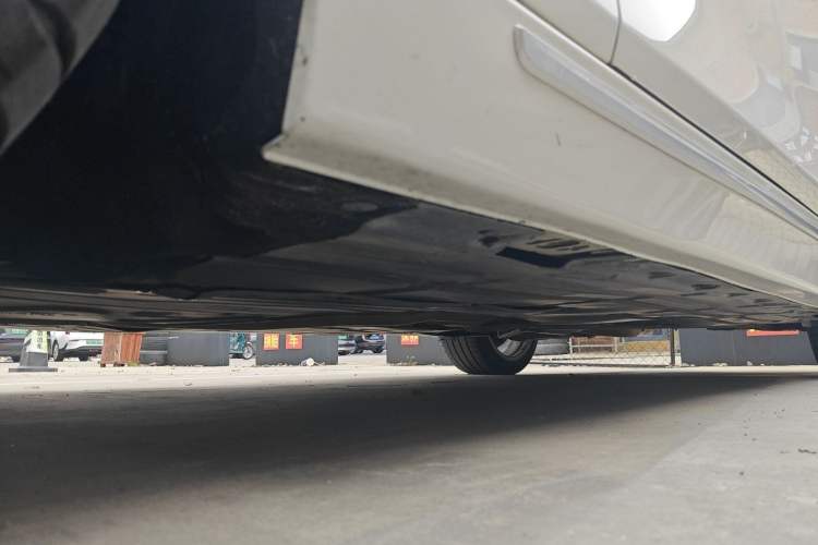 Used BMW 3 Series 2013 Facelift 335Li Stylish Design Package Chassis Front Left
