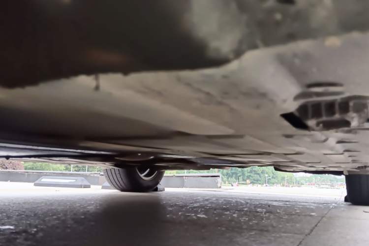Used BMW 3 Series 2013 320i Sport Edition Chassis Front Left