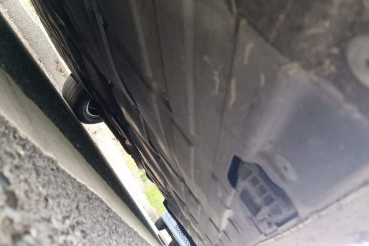 Used BMW 3 Series 2013 320Li Fashion Model Chassis Front Left