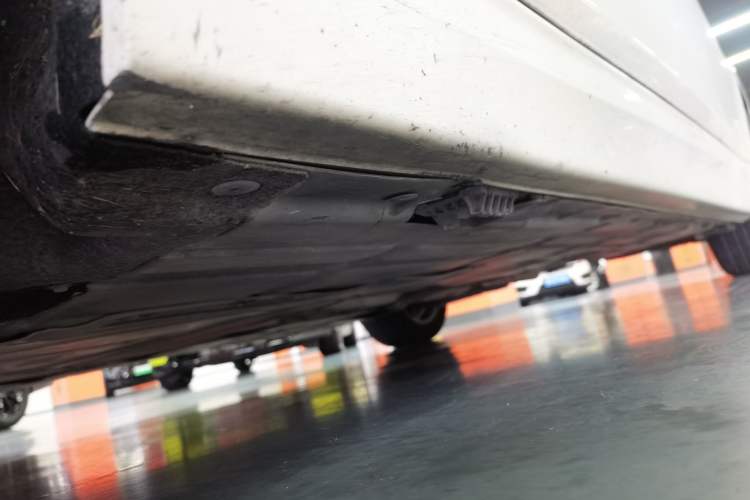 Used BMW 3 Series 2013 320Li Fashion Model Chassis Front Left