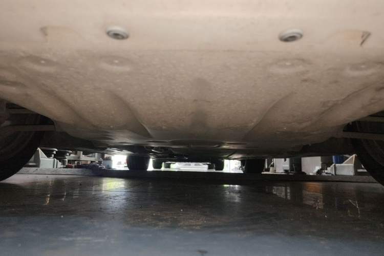 Used BMW 3 Series 2013 320Li Fashion Model Chassis Front