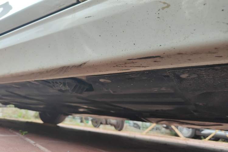 Used BMW 3 Series 2013 320Li Fashion Model Chassis Front Right