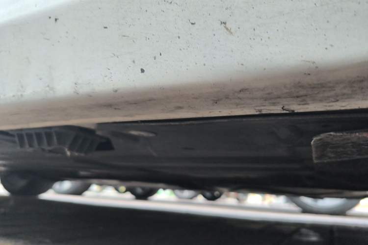 Used BMW 3 Series 2013 320Li Fashion Model Chassis Front Right
