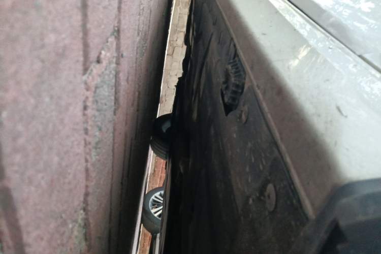 Used BMW 3 Series 2013 320Li Fashion Model Chassis Front Right