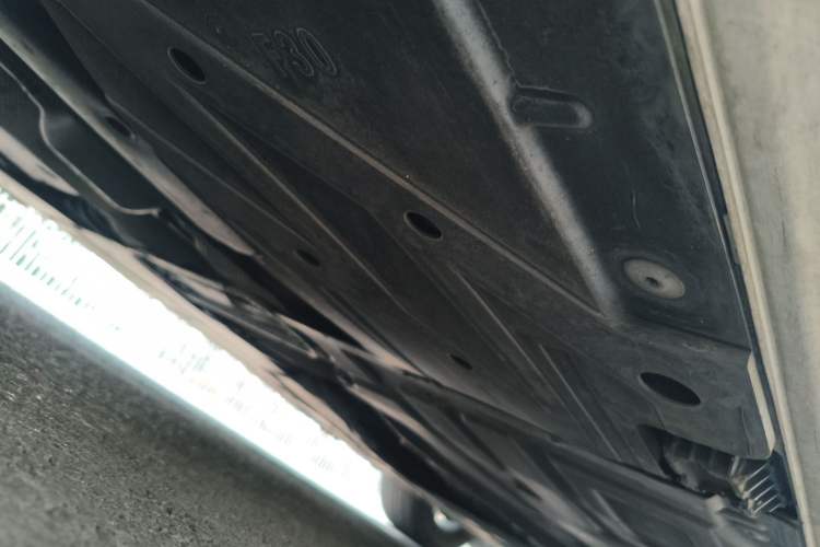 Used BMW 3 Series 2013 320i Sport Edition Chassis Rear Right