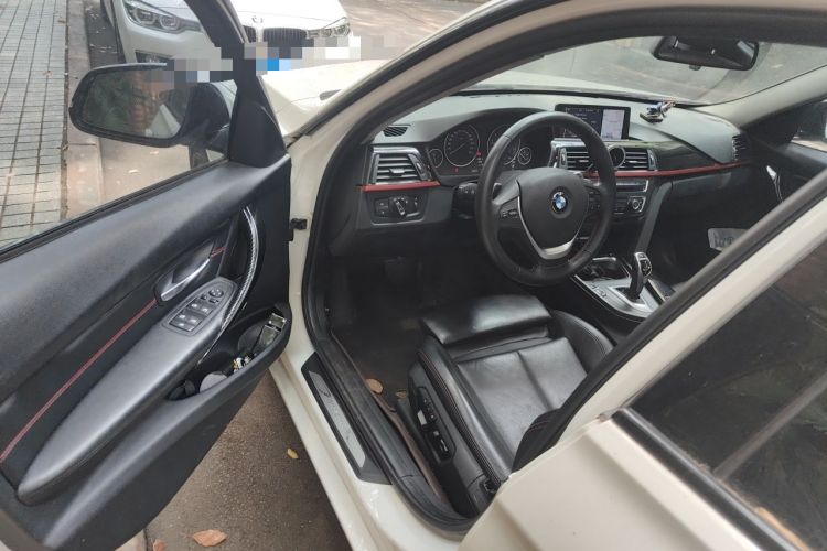 Used BMW 3 Series 2013 320i Sport Design Package Driver Seat