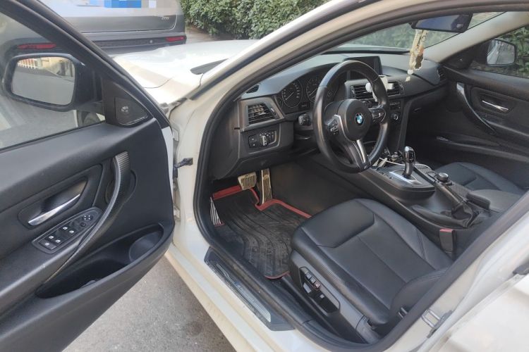 Used BMW 3 Series 2013 316i Active Edition Driver Seat