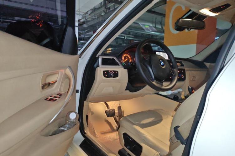 Used BMW 3 Series 2013 320Li Fashion Model Driver Seat