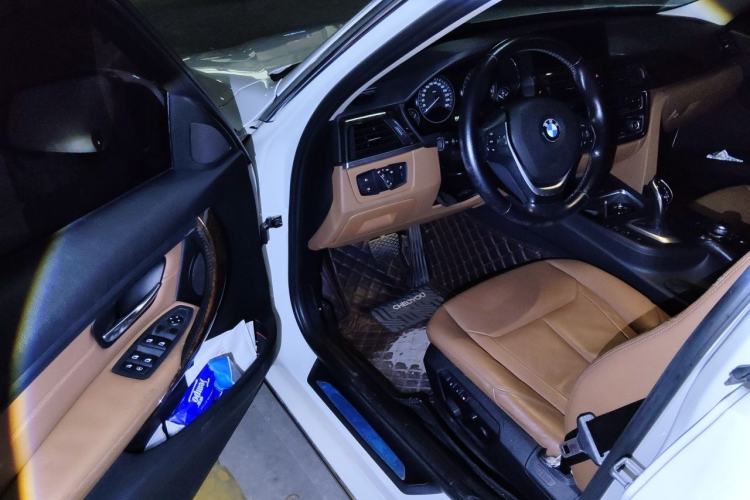 Used BMW 3 Series 2013 328Li Luxury Design Package Driver Seat