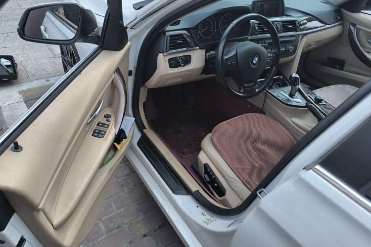Used BMW 3 Series 2013 320Li Fashion Model Driver Seat