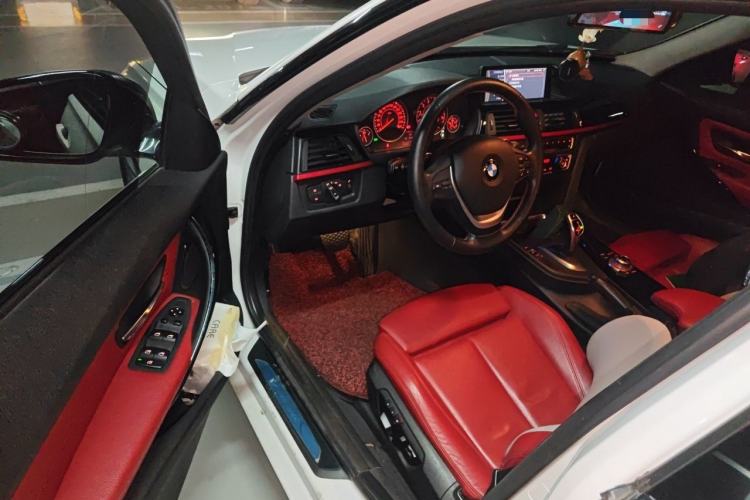Used BMW 3 Series 2013 320i Sport Design Package Driver Seat