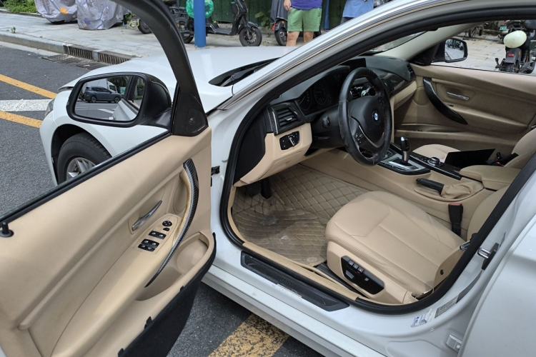 Used BMW 3 Series 2013 320Li Fashion Design Package Driver Seat