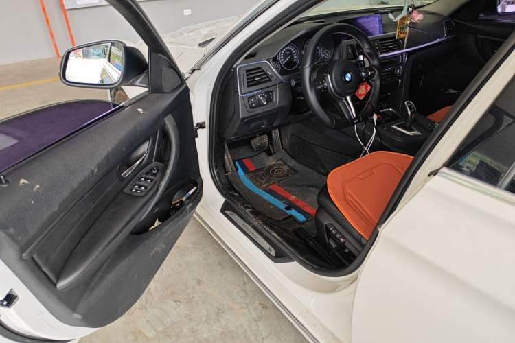 Used BMW 3 Series 2013 328Li Luxury Design Package Driver Seat