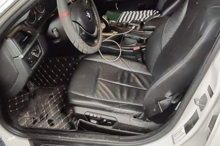 Used BMW 3 Series 2013 328Li Fashion Edition Driver Seat