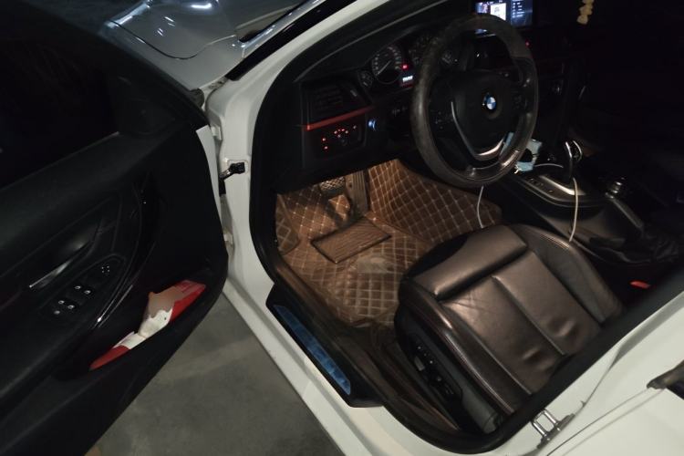 Used BMW 3 Series 2013 Facelifted 328i Sport Design Package Driver Seat