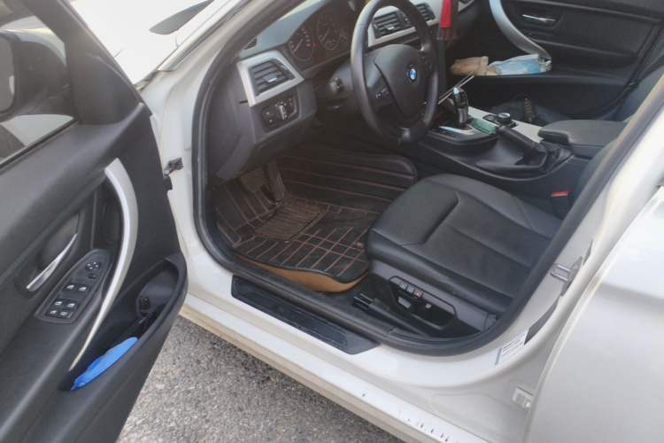 Used BMW 3 Series 2013 320Li Fashion Model Driver Seat