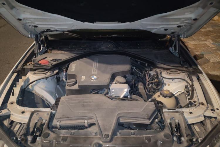 Used BMW 3 Series 2013 320i Sport Edition Engine Bay