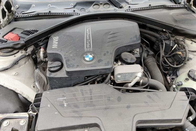 Used BMW 3 Series 2013 328i Sport Design Package Engine Bay