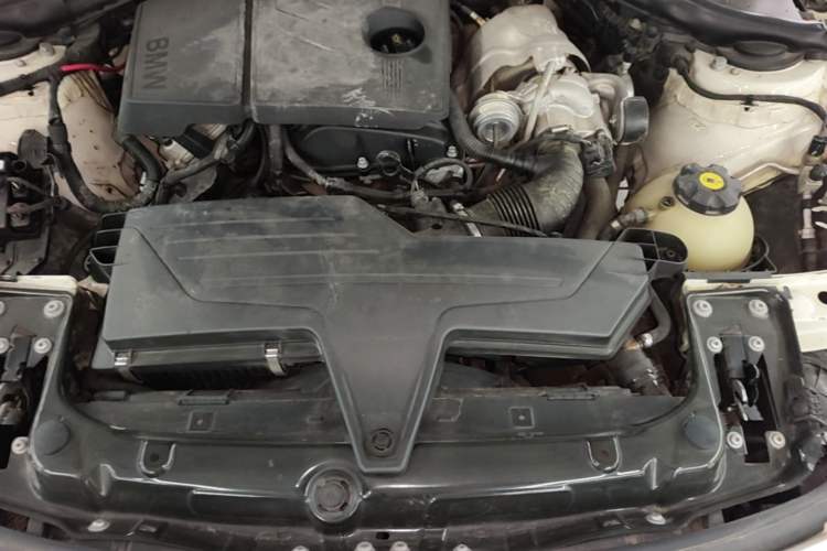 Used BMW 3 Series 2013 316i Sport Design Package Engine Bay