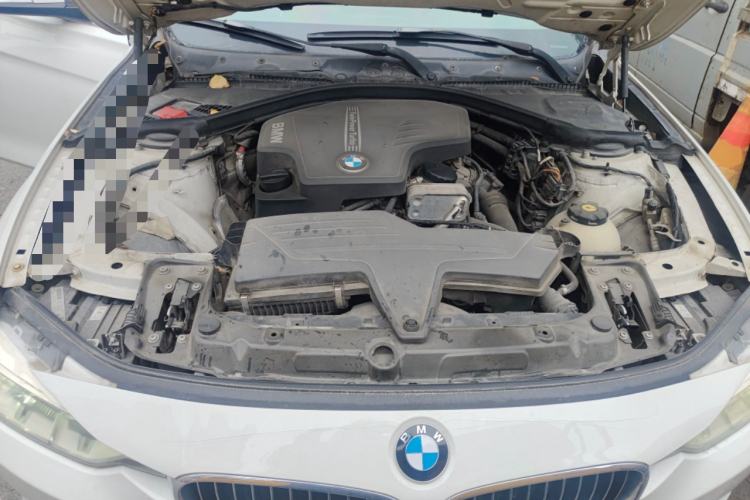 Used BMW 3 Series 2013 Facelift 320Li Fashion Design Package Engine Bay