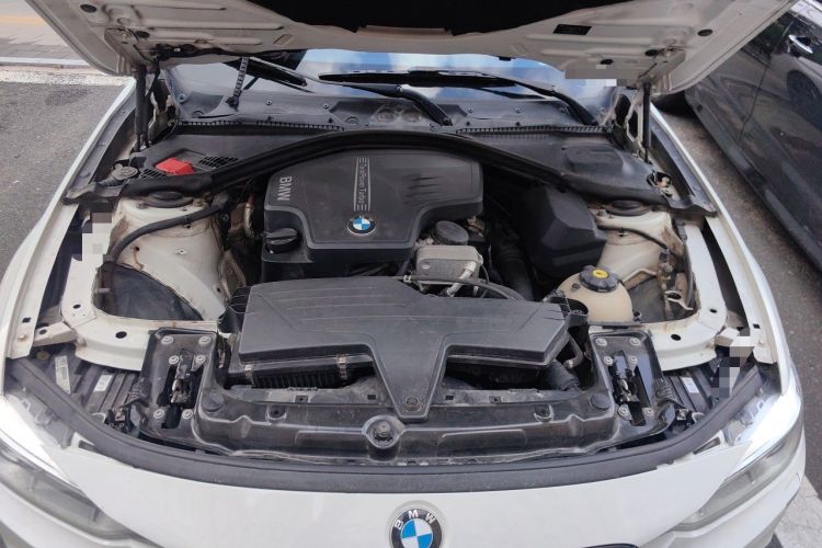Used BMW 3 Series 2013 Restyled 328i M Sport Edition Engine Bay