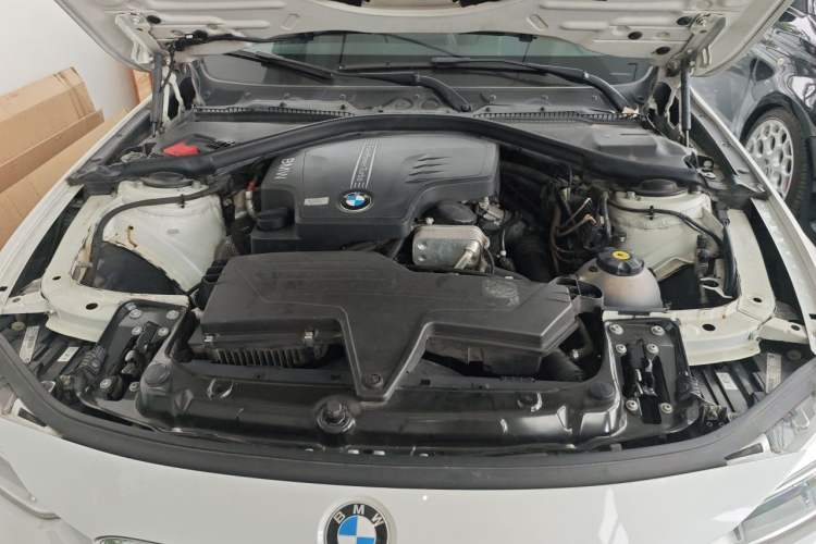 Used BMW 3 Series 2013 320i Sport Touring Edition Engine Bay