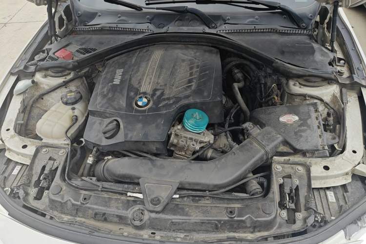 Used BMW 3 Series 2013 Facelift 335Li Stylish Design Package Engine Bay