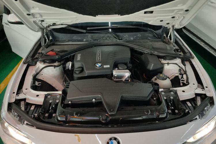 Used BMW 3 Series 2013 320i Sport Touring Edition Engine Bay