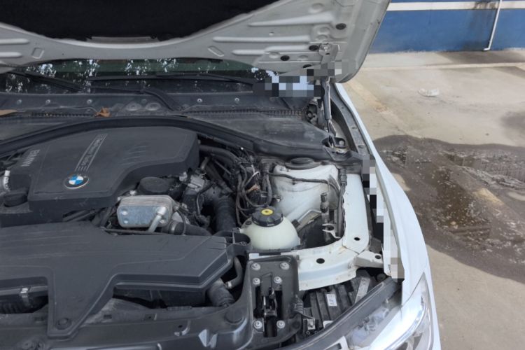 Used BMW 3 Series 2013 Restyled 320i Sport Design Package Engine Bay Left