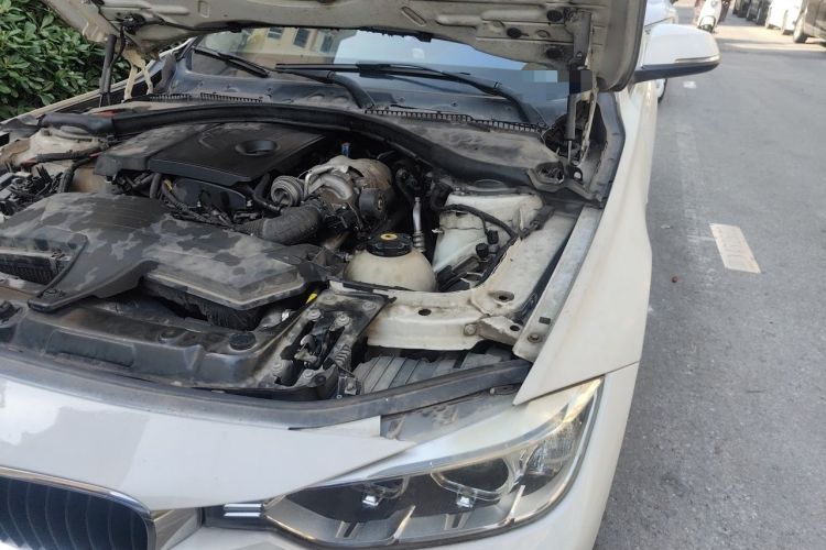 Used BMW 3 Series 2013 316i Active Edition Engine Bay Left