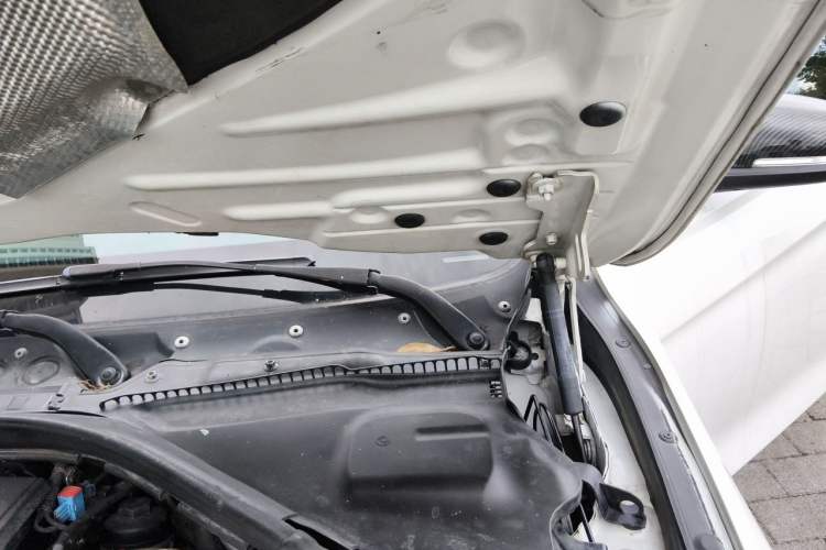 Used BMW 3 Series 2013 316i Active Edition Engine Bay Left