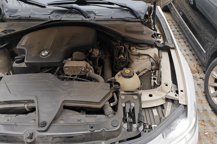 Used BMW 3 Series 2013 320Li Fashion Design Package Engine Bay Left