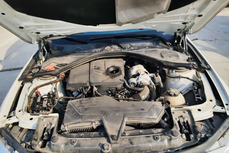 Used BMW 3 Series 2013 316i Active Edition Engine Bay