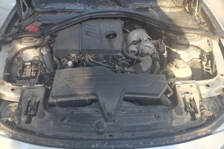 Used BMW 3 Series 2013 316i Active Edition Engine Bay