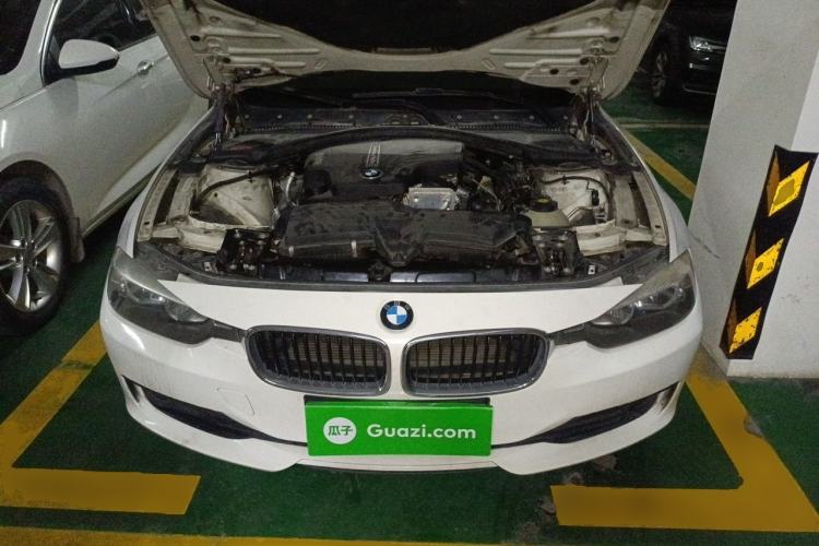 Used BMW 3 Series 2013 320i Active Edition Engine Bay