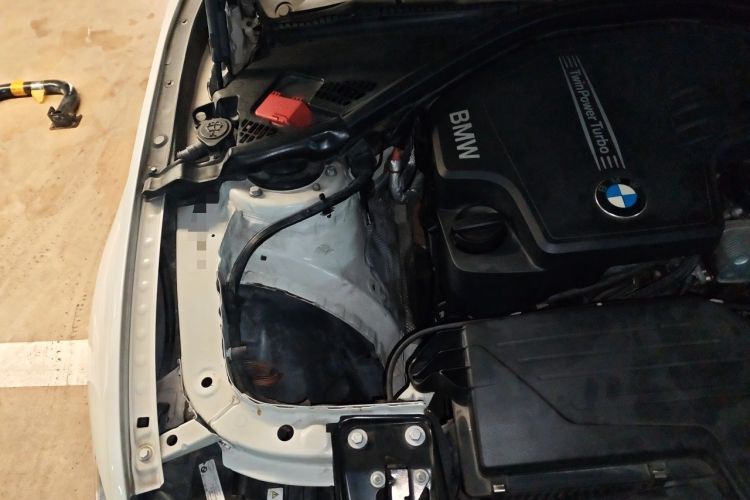 Used BMW 3 Series 2013 320Li Fashion Design Package Engine Bay Right