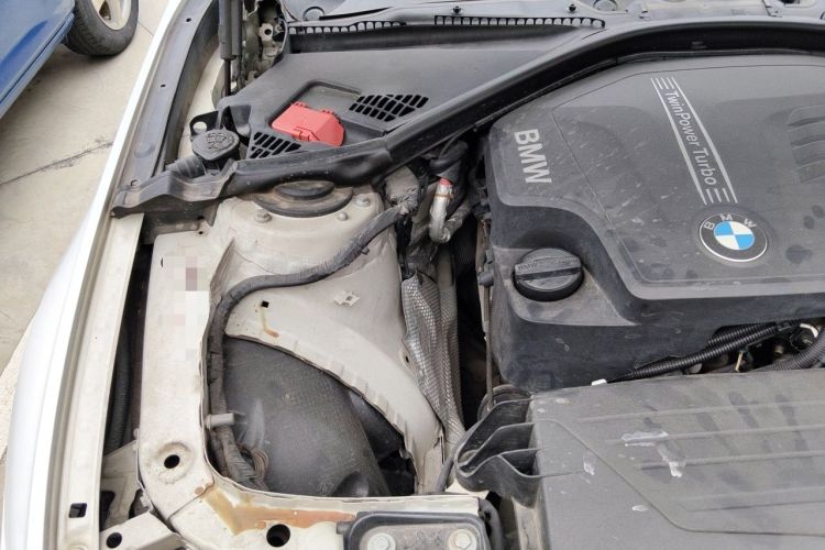 Used BMW 3 Series 2013 328i Sport Design Package Engine Bay Right