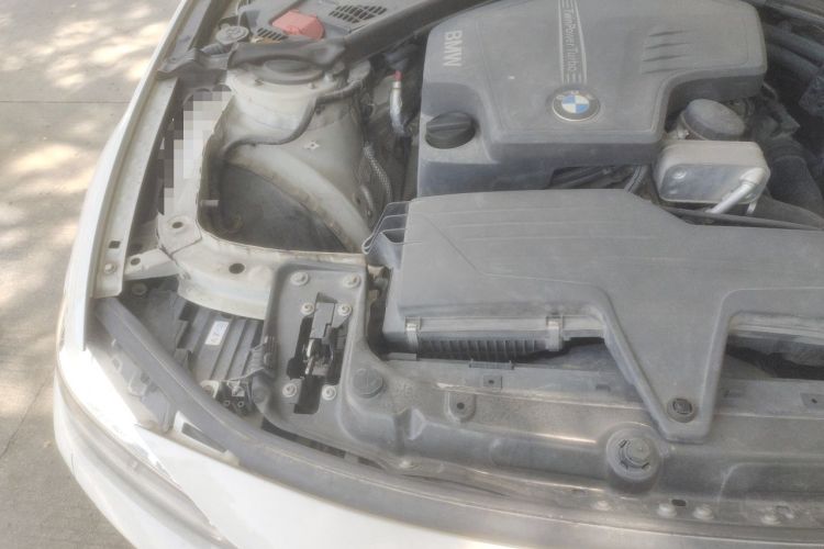 Used BMW 3 Series 2013 320i Sport Design Package Engine Bay Right