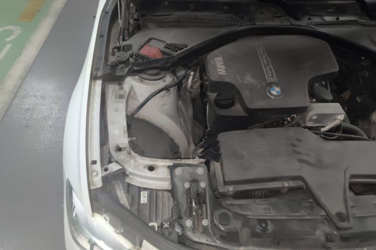 Used BMW 3 Series 2013 320Li Fashion Model Engine Bay Right