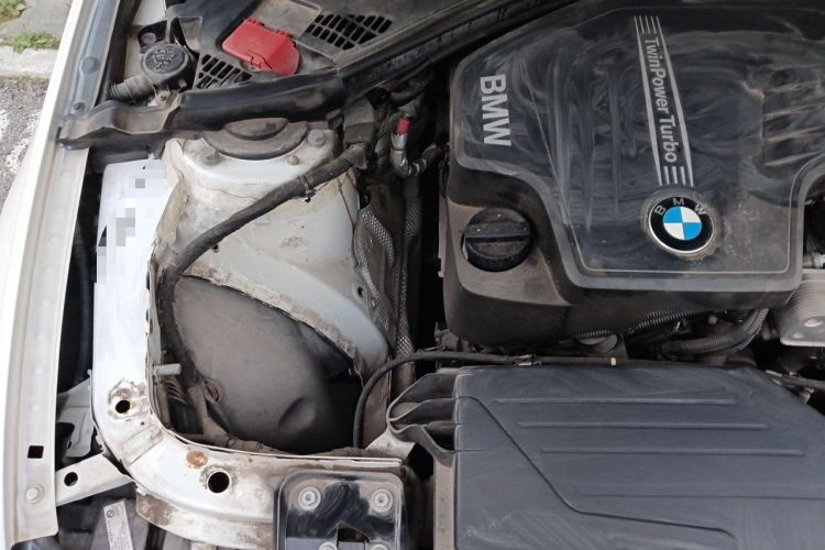 Used BMW 3 Series 2013 Facelift 320Li Fashion Design Package Engine Bay Right