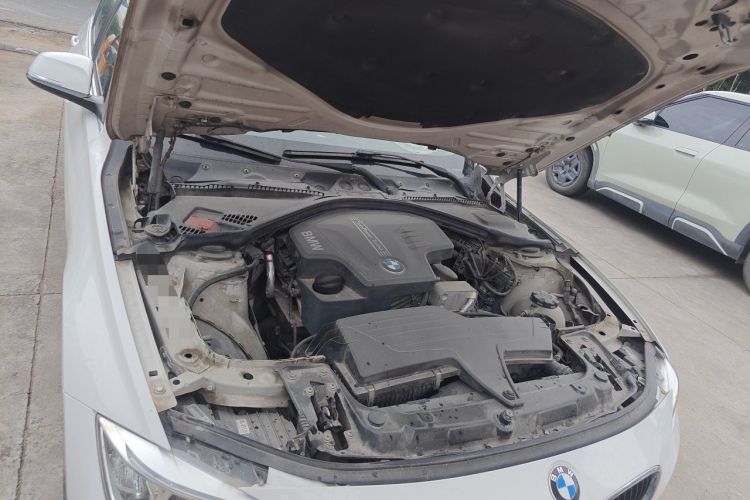 Used BMW 3 Series 2013 320Li Fashion Model Engine Bay Right
