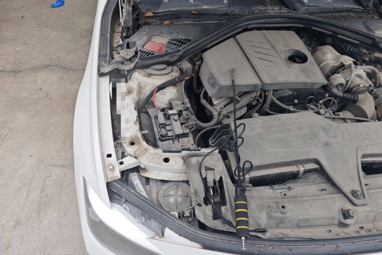Used BMW 3 Series 2013 316i Active Edition Engine Bay Right
