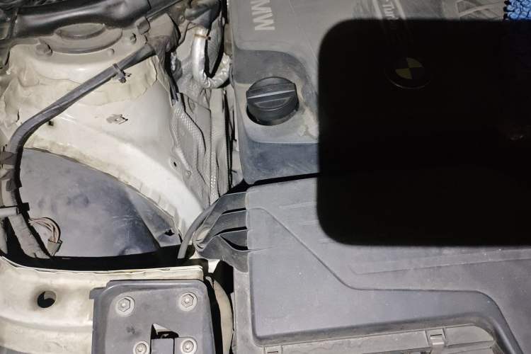 Used BMW 3 Series 2013 320Li Fashion Model Engine Bay Right