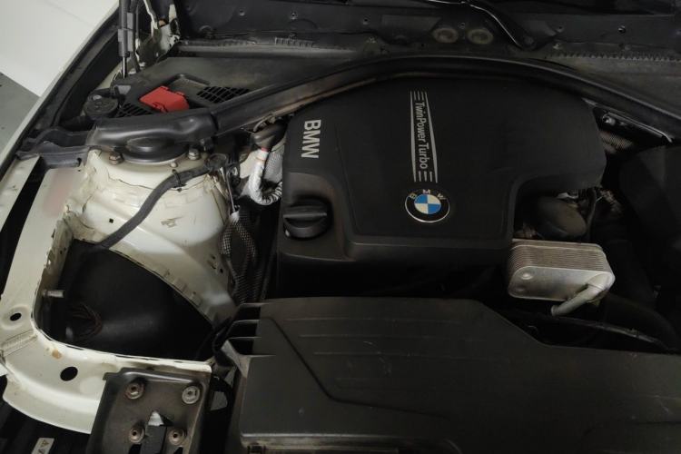 Used BMW 3 Series 2013 320Li Fashion Model Engine Bay Right