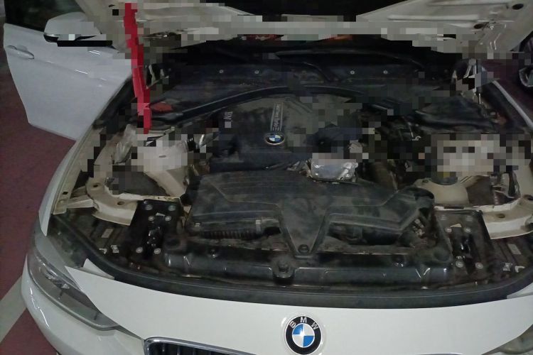 Used BMW 3 Series 2013 320i Sport Design Package Engine Bay Right