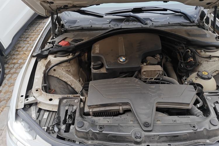 Used BMW 3 Series 2013 320Li Fashion Design Package Engine Bay Right