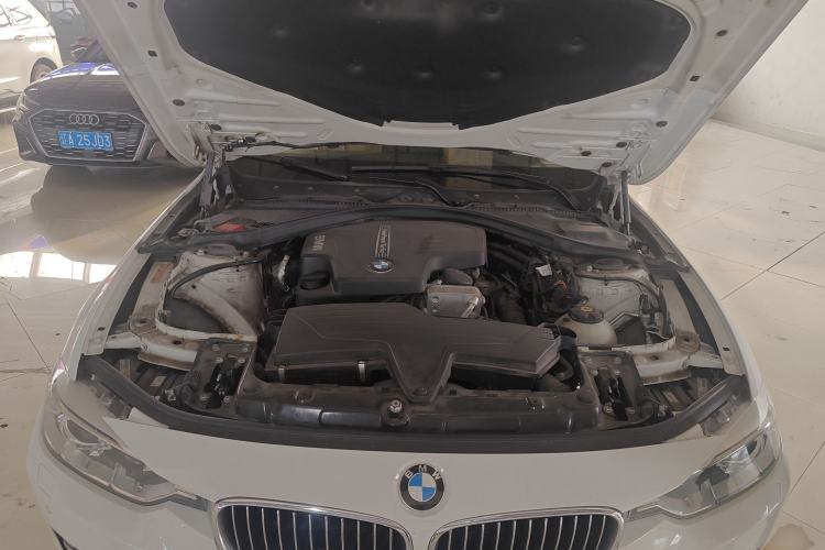 Used BMW 3 Series 2013 Facelift 328Li Luxury Design Package Engine Bay