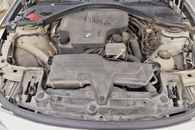Used BMW 3 Series 2013 320i Sport Design Package Engine Bay